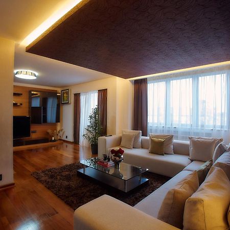 Uptown Residence Satu Mare Bagian luar foto