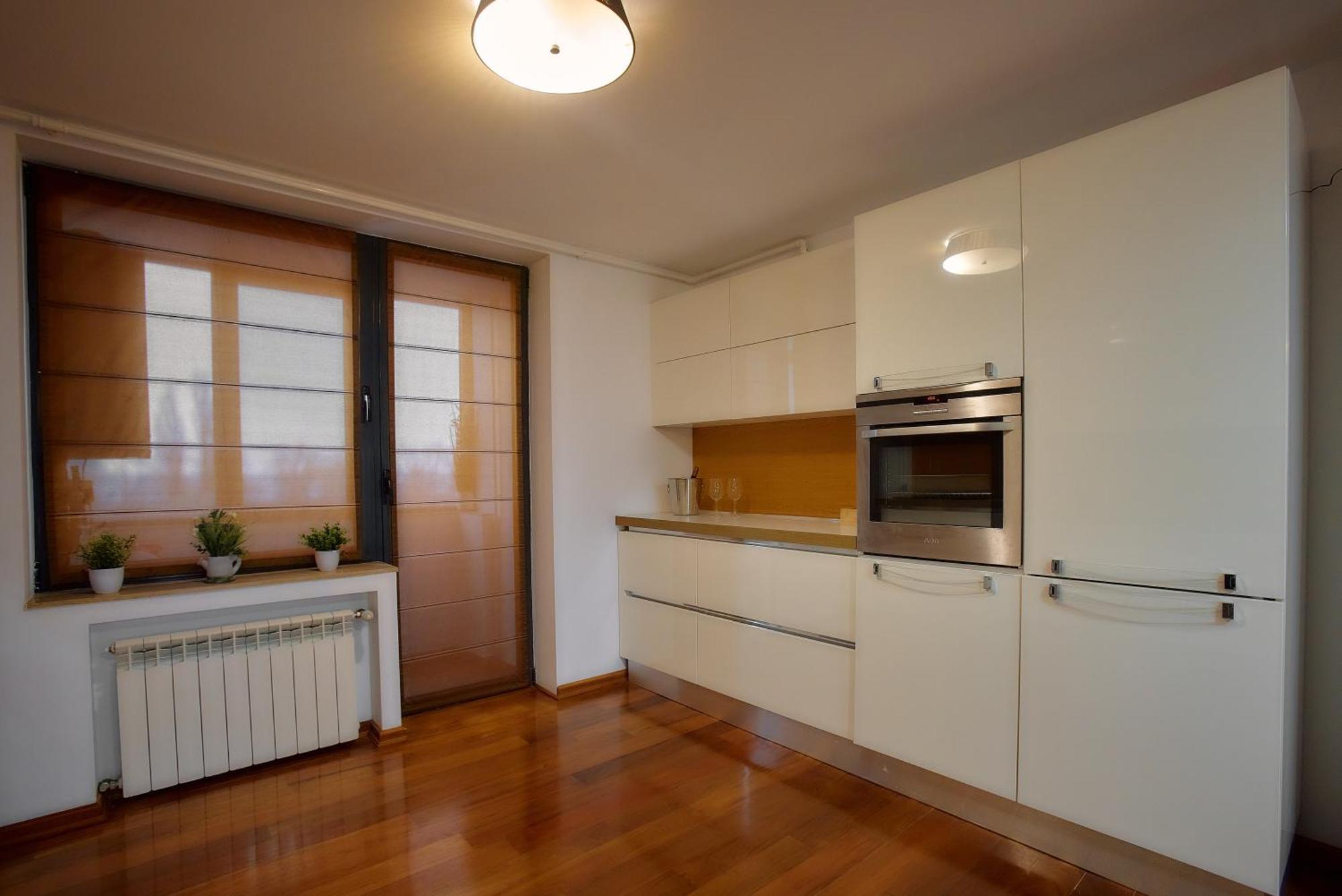 Uptown Residence Satu Mare Bagian luar foto